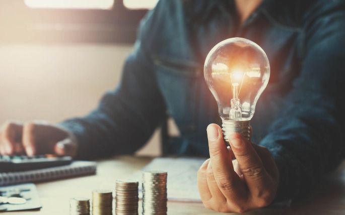 5 Cara Menghemat Listrik Yang Tidak Bikin Kantong Jebol