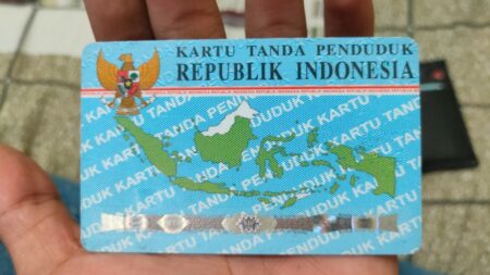 kartu tanda penduduk