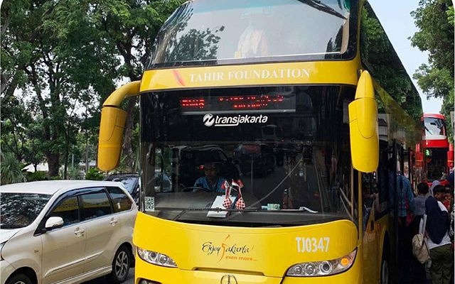 Transjakarta salah satu jenis transportasi Jakarta