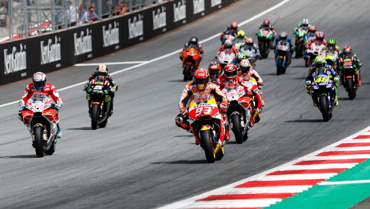Begini serunya aksi MotoGp