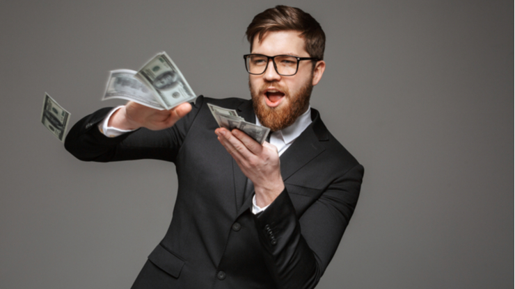 Terlalu boros menggunakan uang itu tidak baik (Shutterstock).
