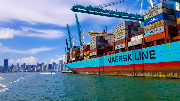 Maersk salah satu pengusaha pelayaran terkaya dunia