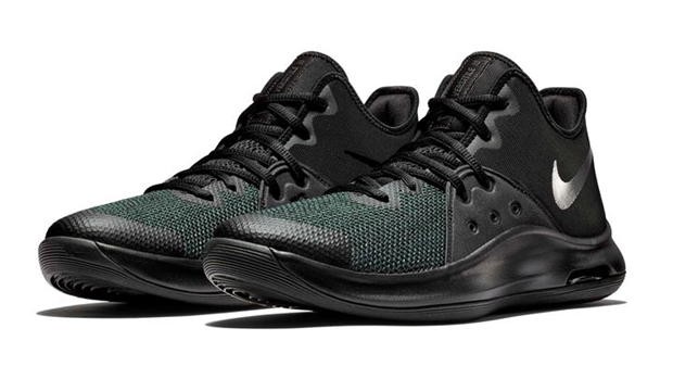 Nike Air Versitile 3