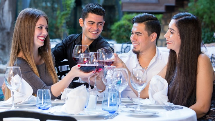 Double date dengan teman juga bisa nih kamu lalukan di hari valentine
