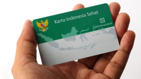 Kartu Indonesia Sehat/BPJS Kesehatan (Shutterstock).