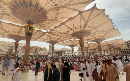 asuransi perjalanan umrah