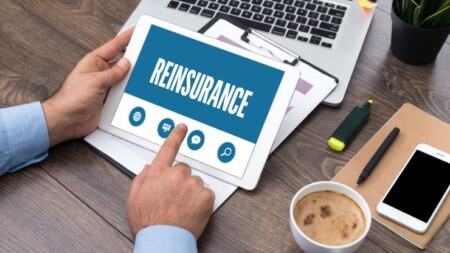 pengertian reasuransi | lifepal.co.id