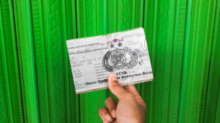 Cara melihat tanggal bayar pajak motor di STNK