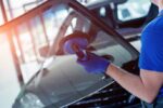 lapisan kaca mobil bagian dalam rusak