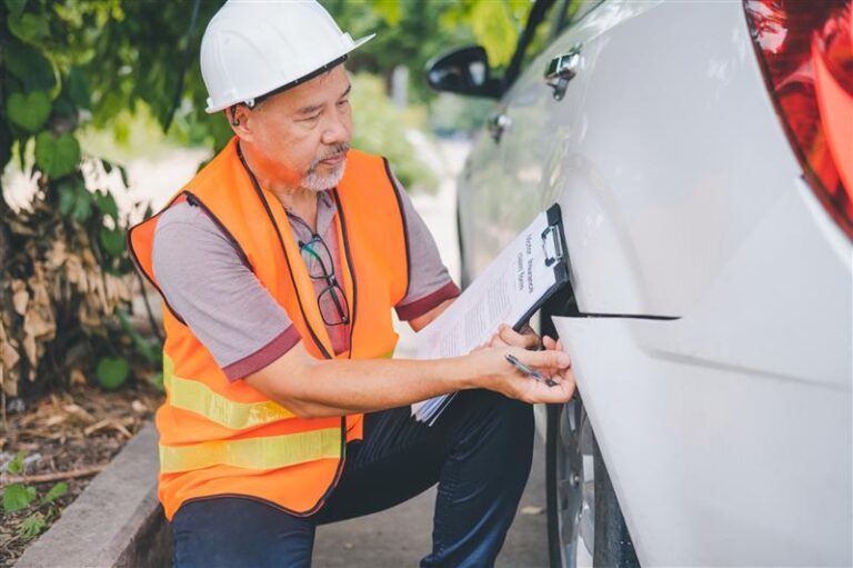 Klaim Asuransi Mobil Kelalaian Sendiri I Lifepal.co.id