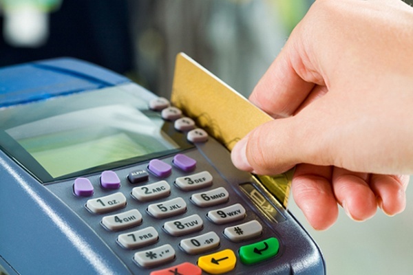 Ganti kartu debit saat transaksi