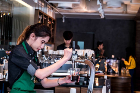 barista starbucks