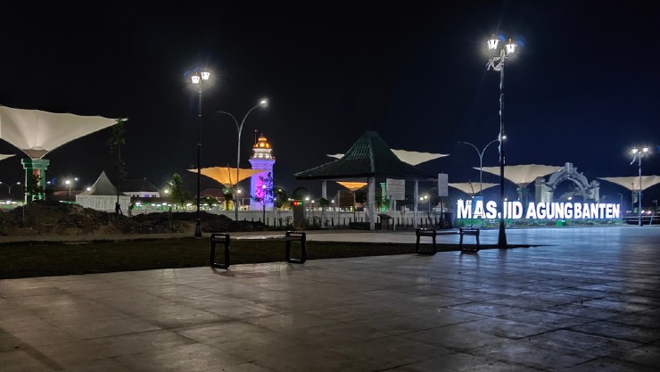 Masjid Agung Banten (Shutterstock).