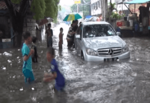 mercy mogok banjir
