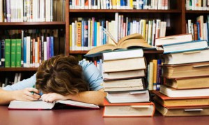 Malas baca, yang rugi Anda sendiri. Toh juga bukan kayak baca beribu tumpukan buku, kan?