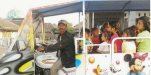 mengeluh gaji kurang