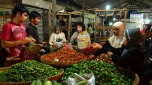 menghemat keuangan keluarga