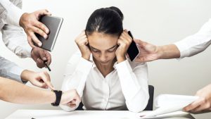 terlalu baik di kantor