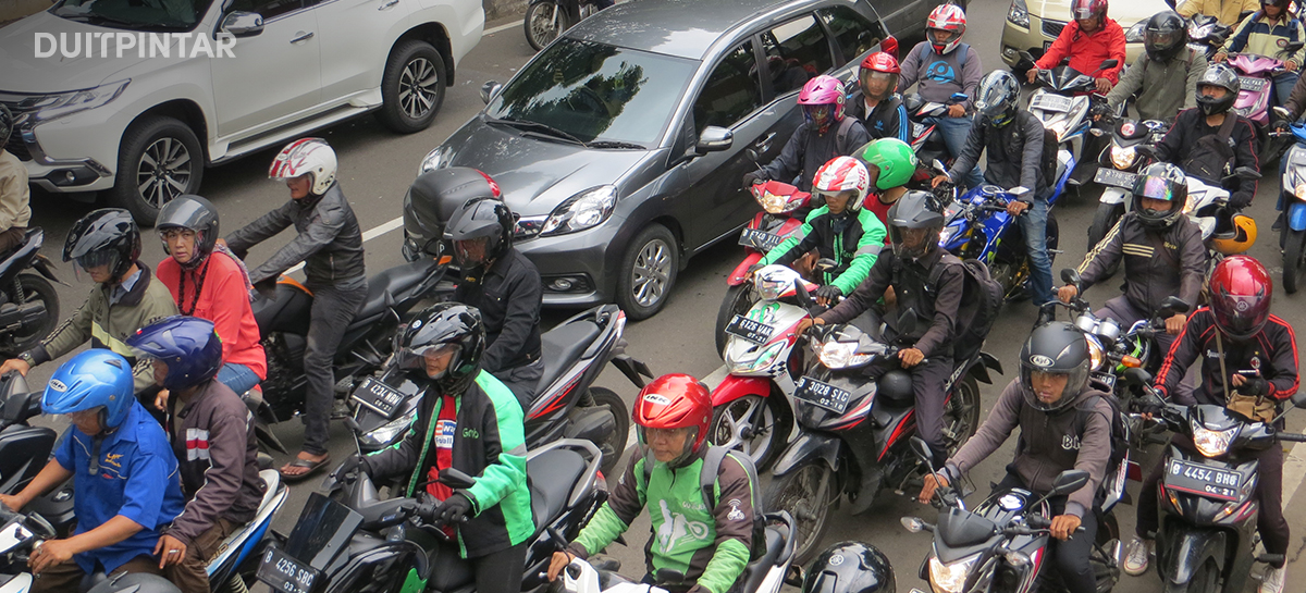 Boleh Aja Mudik Pakai Motor Asal<script async src=