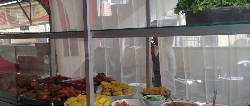 tempat makan murah