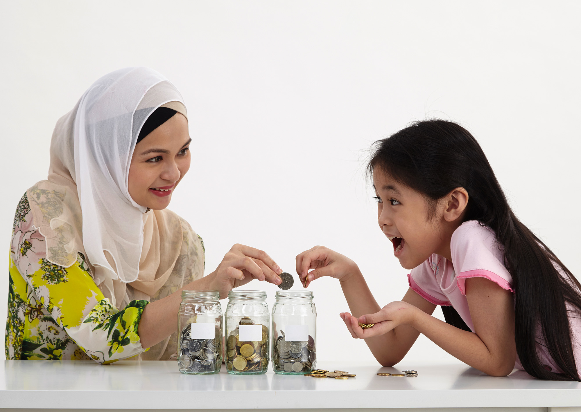 Ini 7 Nasihat Keuangan Ibu Ibu Zaman Dulu Yang Gak Boleh Diremehin<script async src=