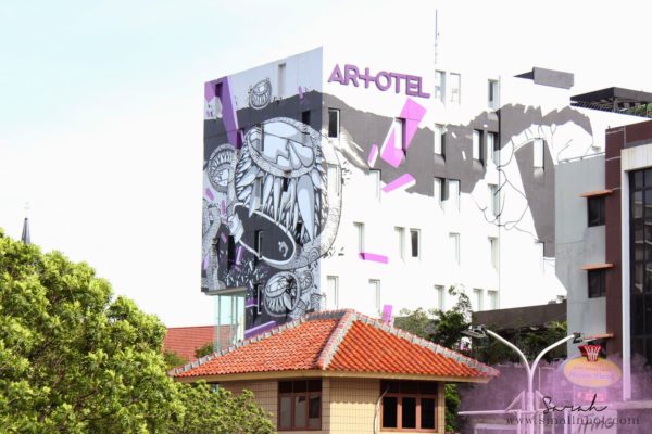 seniman mural