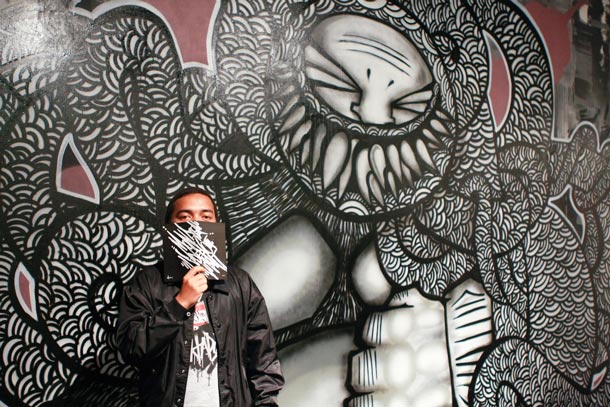 seniman mural