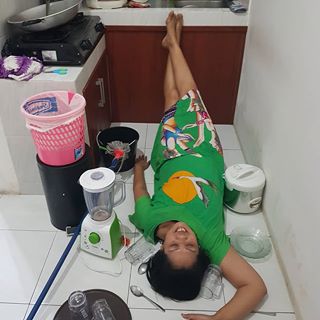 Elly Sugigi (IG llysugigi_real_)