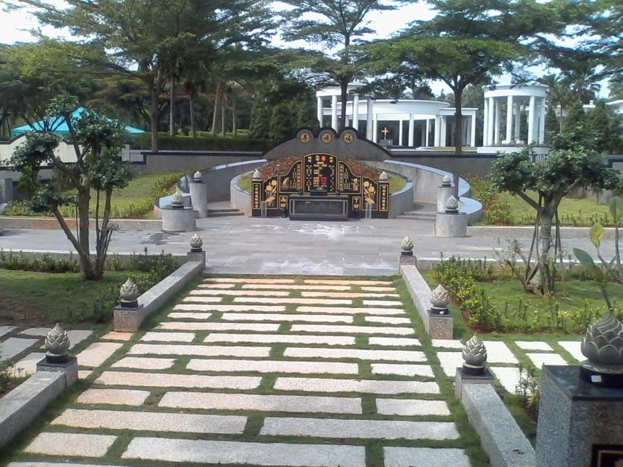 Taman Makam Quiling (rumahdijual.com)