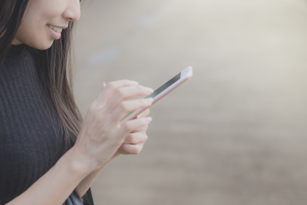 Cara Cek Saldo BPJS Ketenagakerjaan lewat SMS. (Shutterstock)