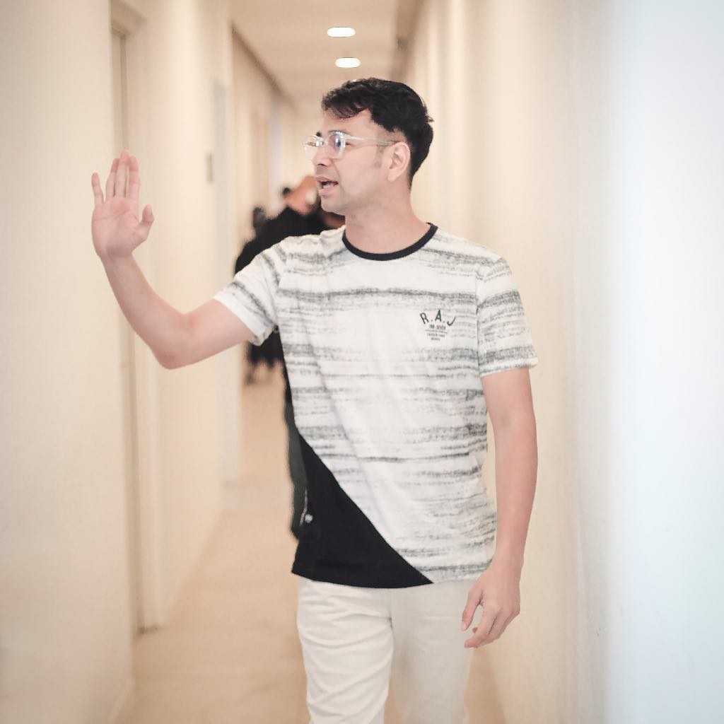Raffi Ahmad masuk dunia hiburan tahun 2004. (Instagram/@raffinagita1717)