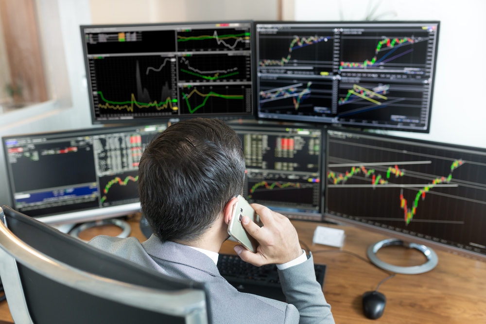 Investasi saham jadi penanda status sosial seseorang. (Shutterstock)