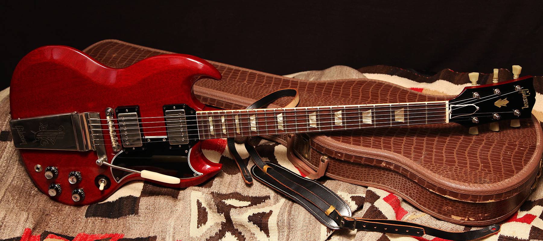 Gibson SG George Harrison dan Erick Clapton