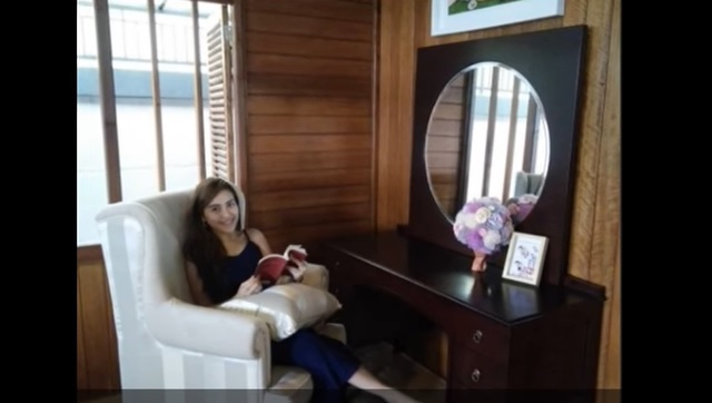 Vila Ayu Ting Ting (YouTube Tingtingers)