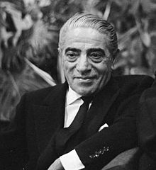 Aristotle Onassis, salah satu crazy rich yang dikenal orang pelit. (Wikimedia Commons)