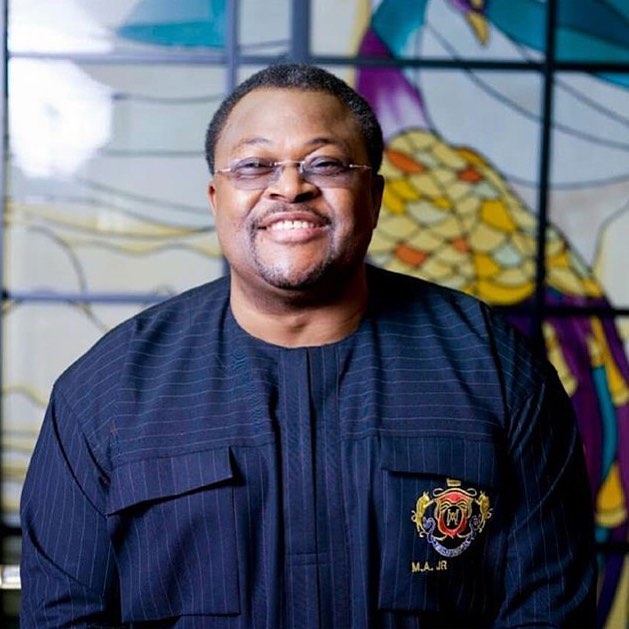 Orang terkaya ke-2 di Afrika, Mike Adenuga. (Instagram/@mike.adenuga)