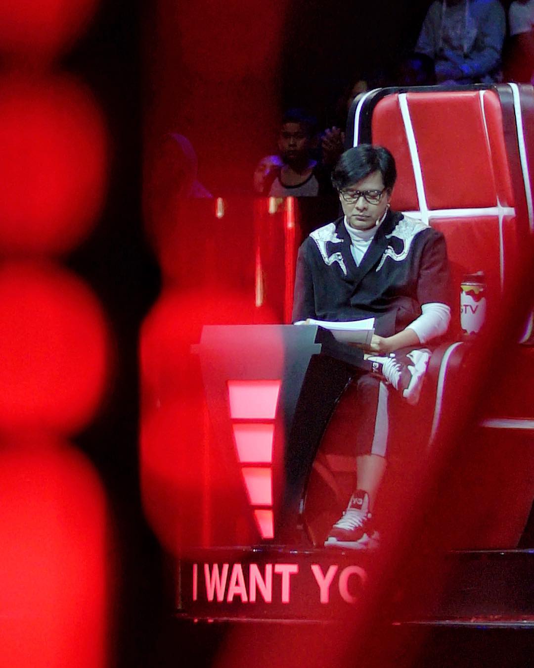 Armand Maulana menjadi juri The Voice Indonesia. (Instagram/@armandmaulana04)