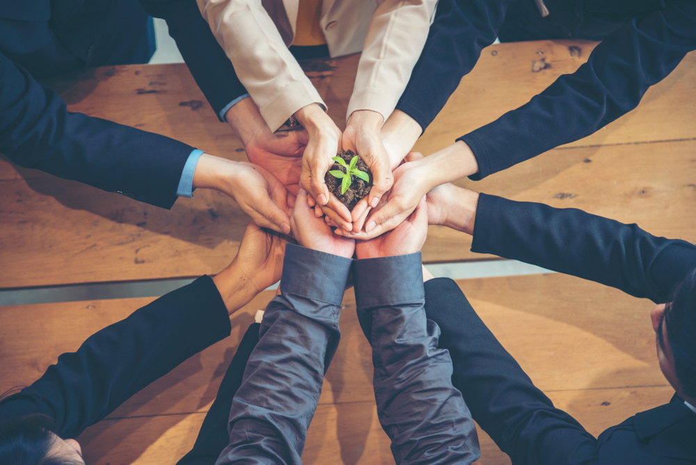 Tanggung jawab sosial perusahaan bantu keberlangsungan perusahaan. (Shutterstock)