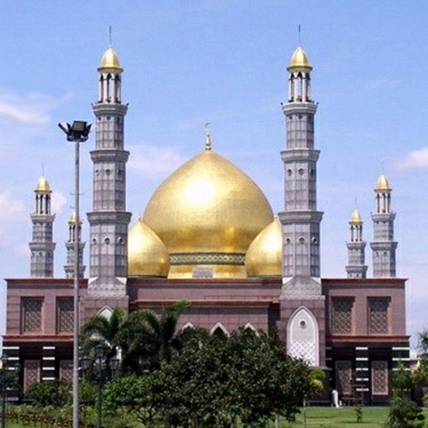 Masjid Kubah Emas