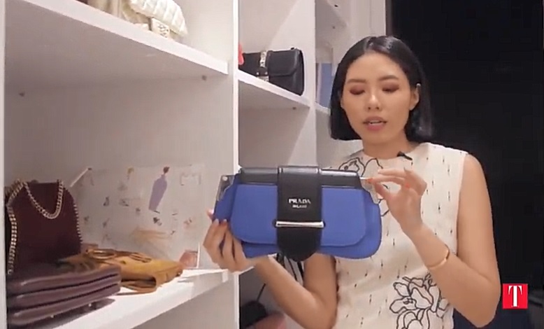 Tas mewah Prada Olivia Lazuardy