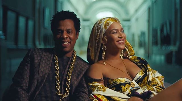 Beyonce memakai rancangan Rinaldy Yunardi (Instagram/@rinaldyyunardi)