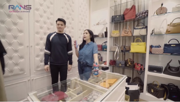 Ruang untuk koleksi tas (YouTube Rans)