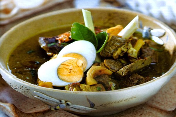 Tempat Wisata Yogyakarta, Soto Sulung Stasiun Tugu