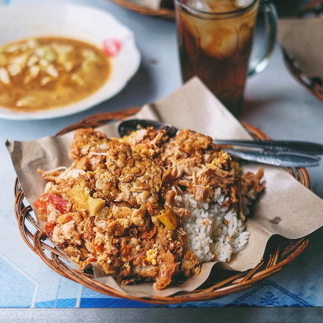 Tempat Wisata Yogyakarta, Ayam Geprek Bu Rum
