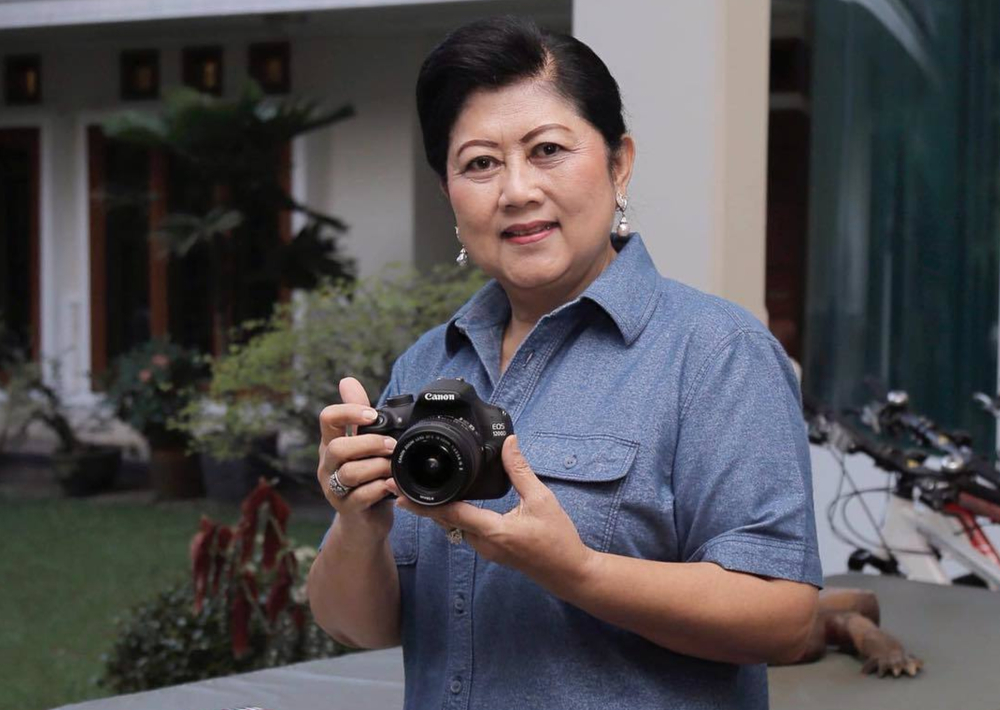 Intip Nyamannya Rumah Rumah Keluarga Sby Lewat Jepretan Ibu Ani Yudhoyono<script async src=