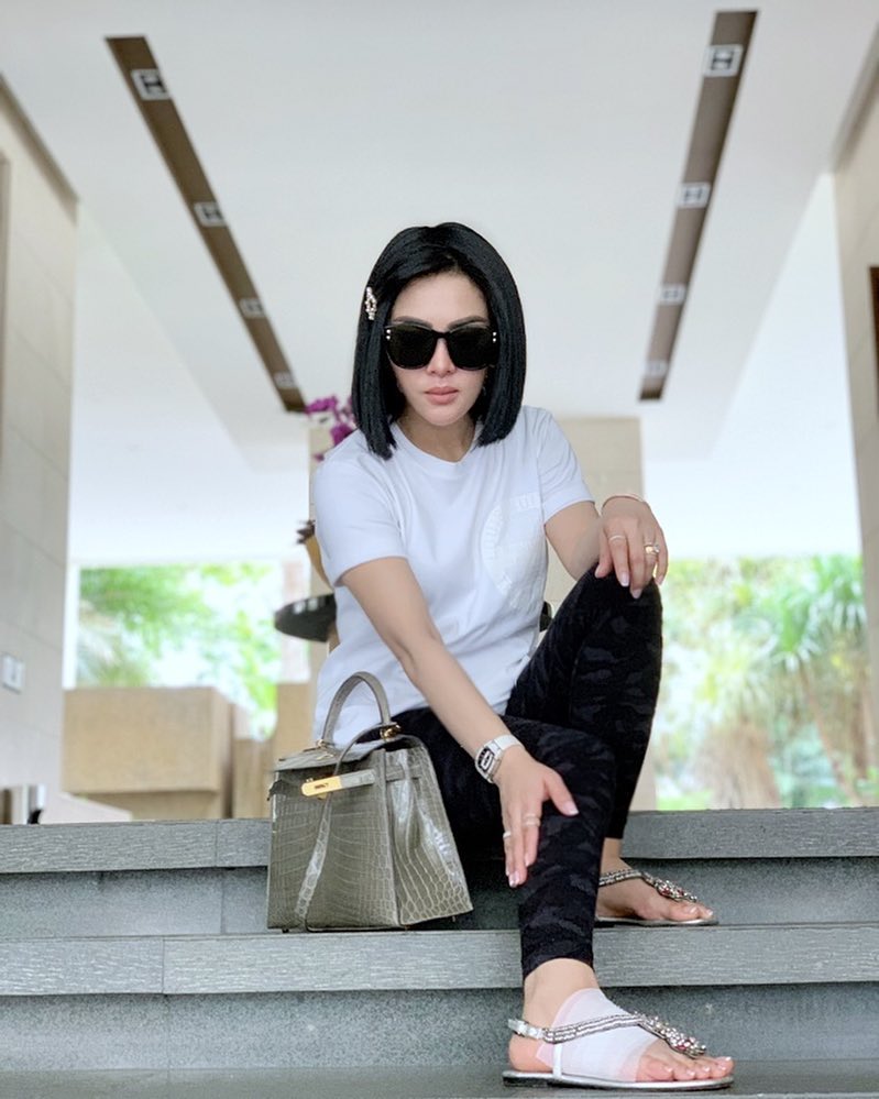 Brand fashion