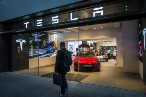 mobil tesla