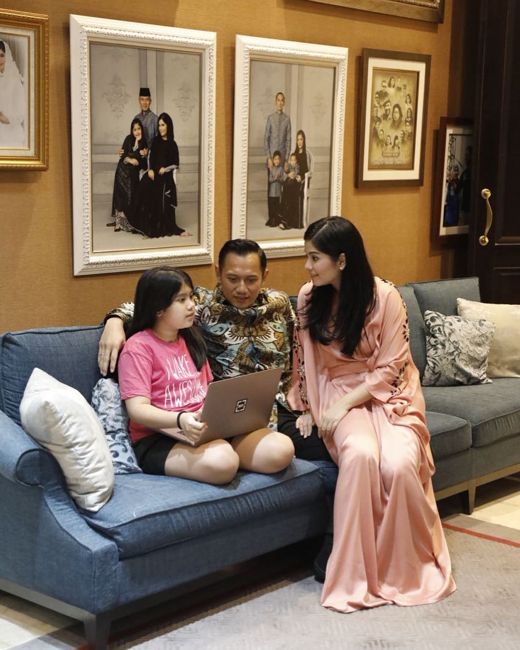 annisa pohan