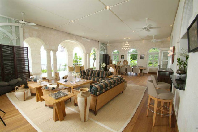 Berlantai 5 Dan Kayak Istana Intip Rumah Rihanna Di Barbados Seharga Rp 315 Miliar<script async src=