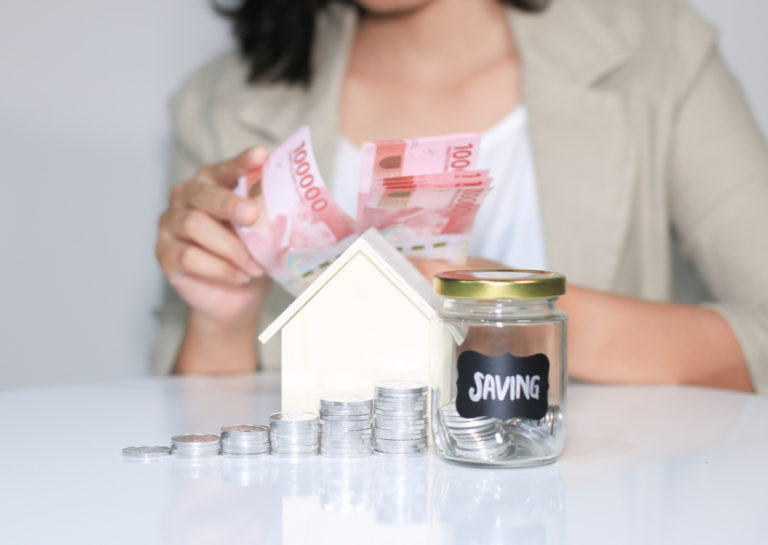 Wow, Gaji ke 13 Sudah Cair! Begini Cara Bijak Menghabiskannya